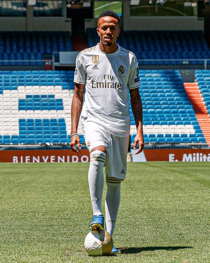 西媒:米利唐今晚将先发 时隔八个月重回皇马首发